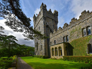 Touring Glenveagh Castle